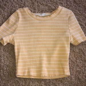 Laura’s Boutique Crop Top